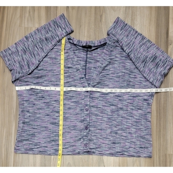 Lane Bryant Plus Size Button-Front V-Neck Cardigan - Picture 3 of 7